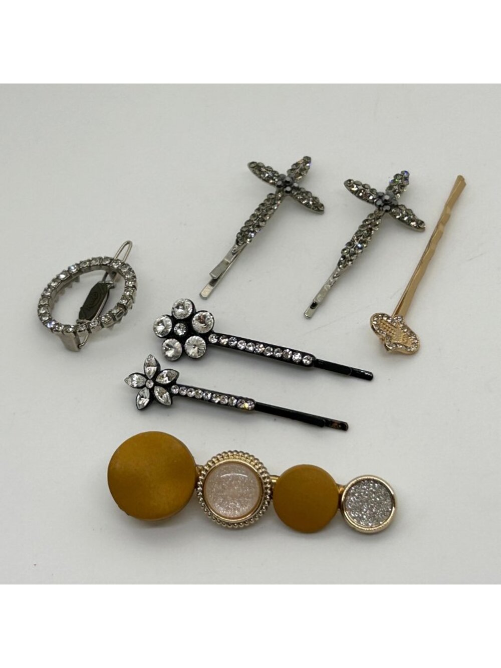 Vintage Rhinestone Hair Clip Bobby Pin Set Retro-Inspired Goth Aesthetic Unique